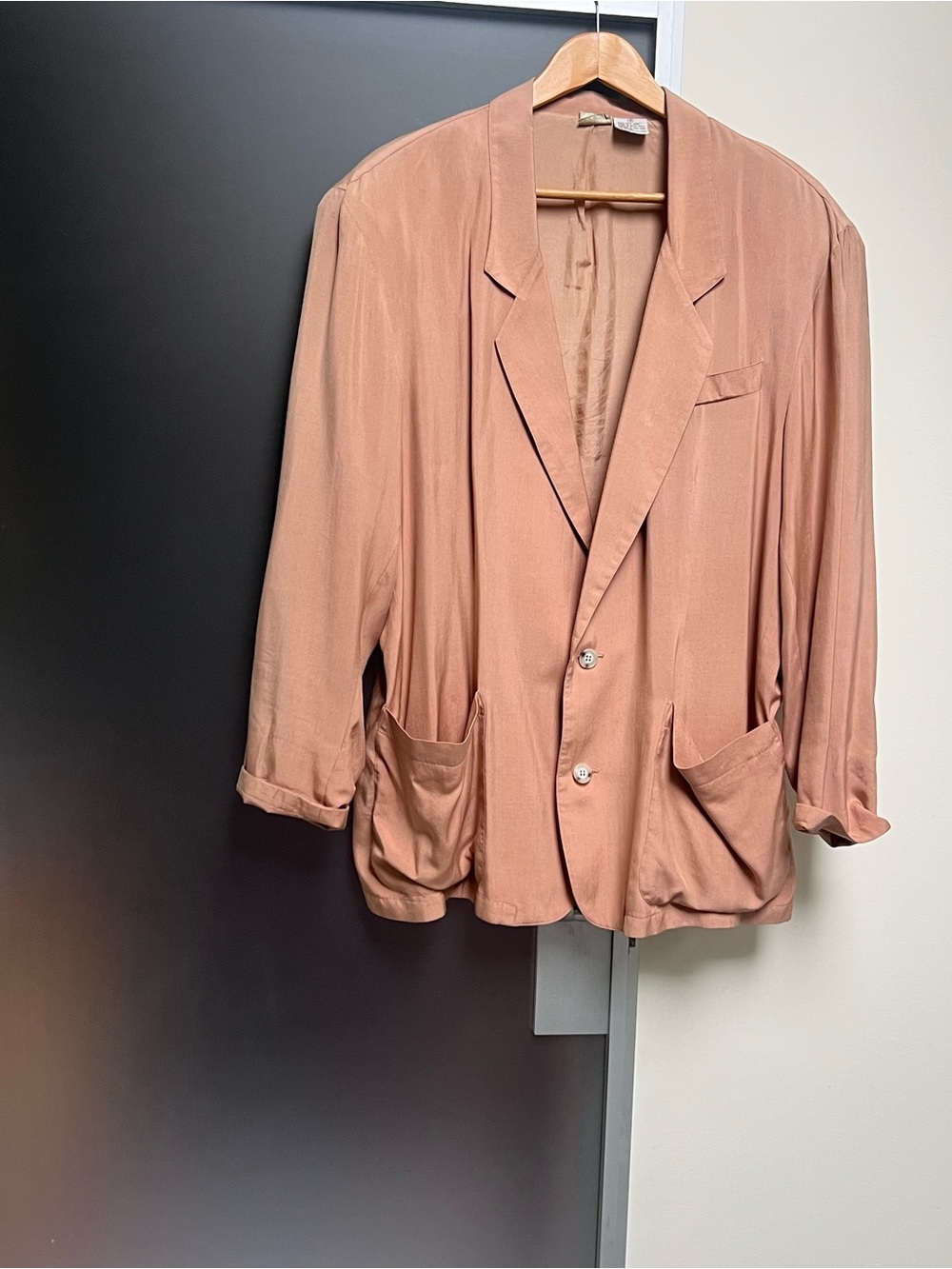 Go Silk unisex loose blazer, size 3